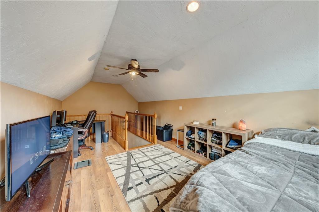 5624 Aiken Road McKees Rocks, PA 15136 - Photo 22 of 25