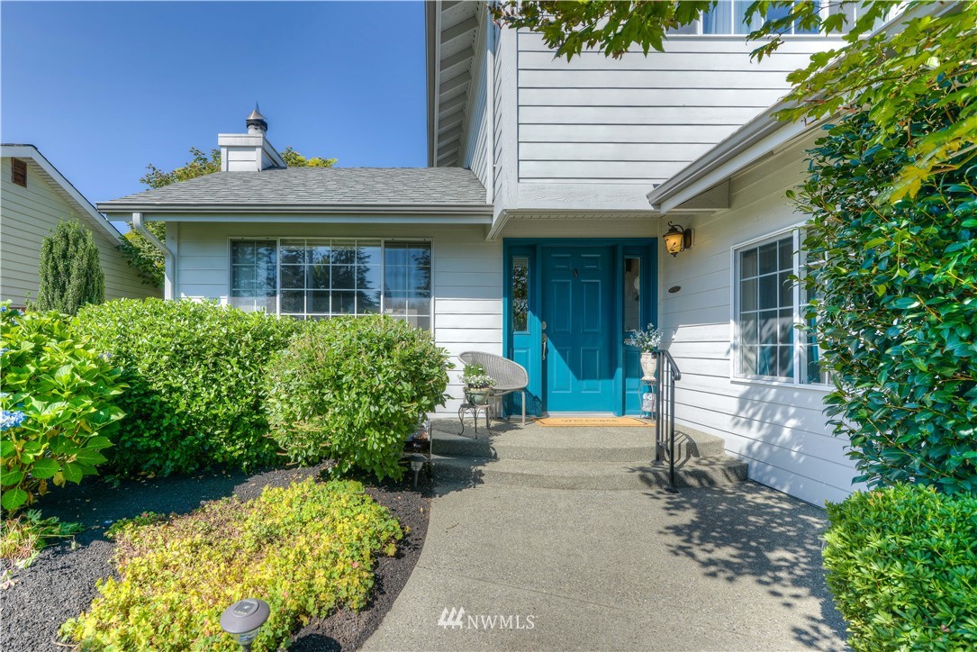 5909 Cherokee Loop Southeast Lacey, WA 98513 - Photo 2 of 35 Gallery Image 2
