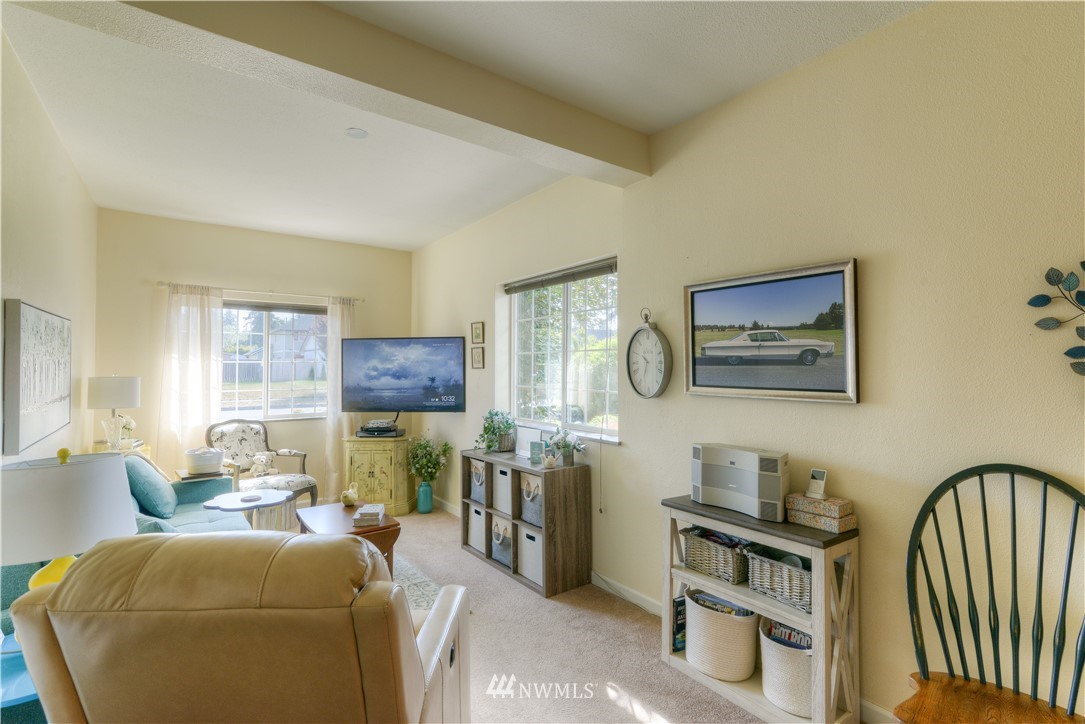 5909 Cherokee Loop Southeast Lacey, WA 98513 - Photo 14 of 35 Gallery Image 14
