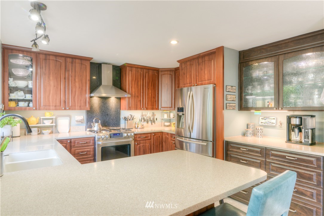 5909 Cherokee Loop Southeast Lacey, WA 98513 - Photo 10 of 35 Gallery Image 10