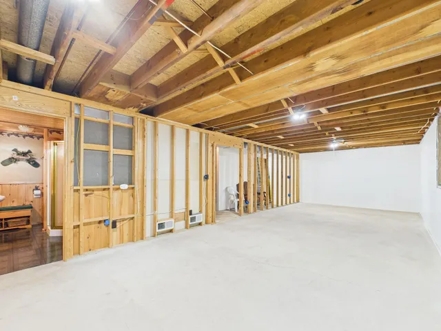 $415,000 | 24779 Larrabee Subdivision Road, Webster, WI 54893