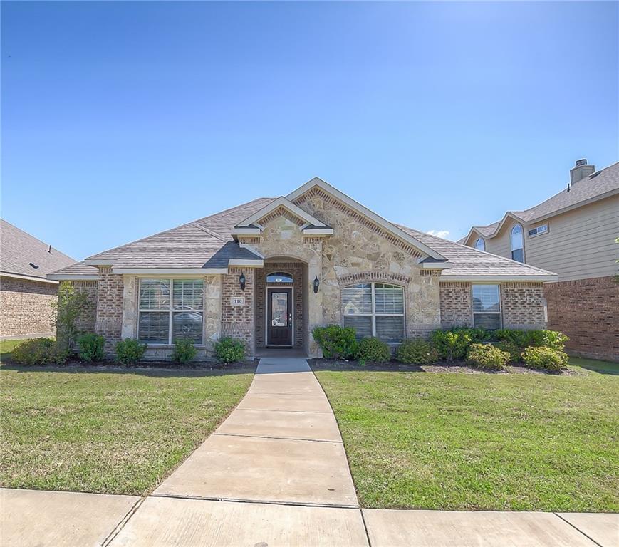 110 Paradise Way Red Oak, TX 75154 - Photo 1 of 1 a front view of house with yard