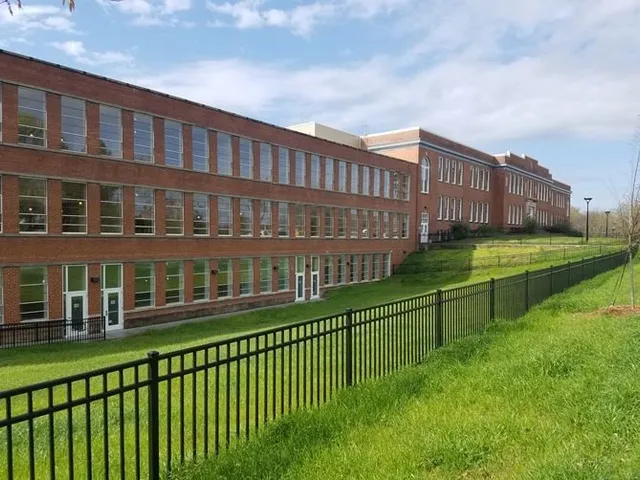 $1,030 | 200 East Umstead Street, Durham, NC 27707