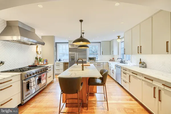 $2,950,000 | 227 Greenspring Valley Road, Owings Mills, MD 21117