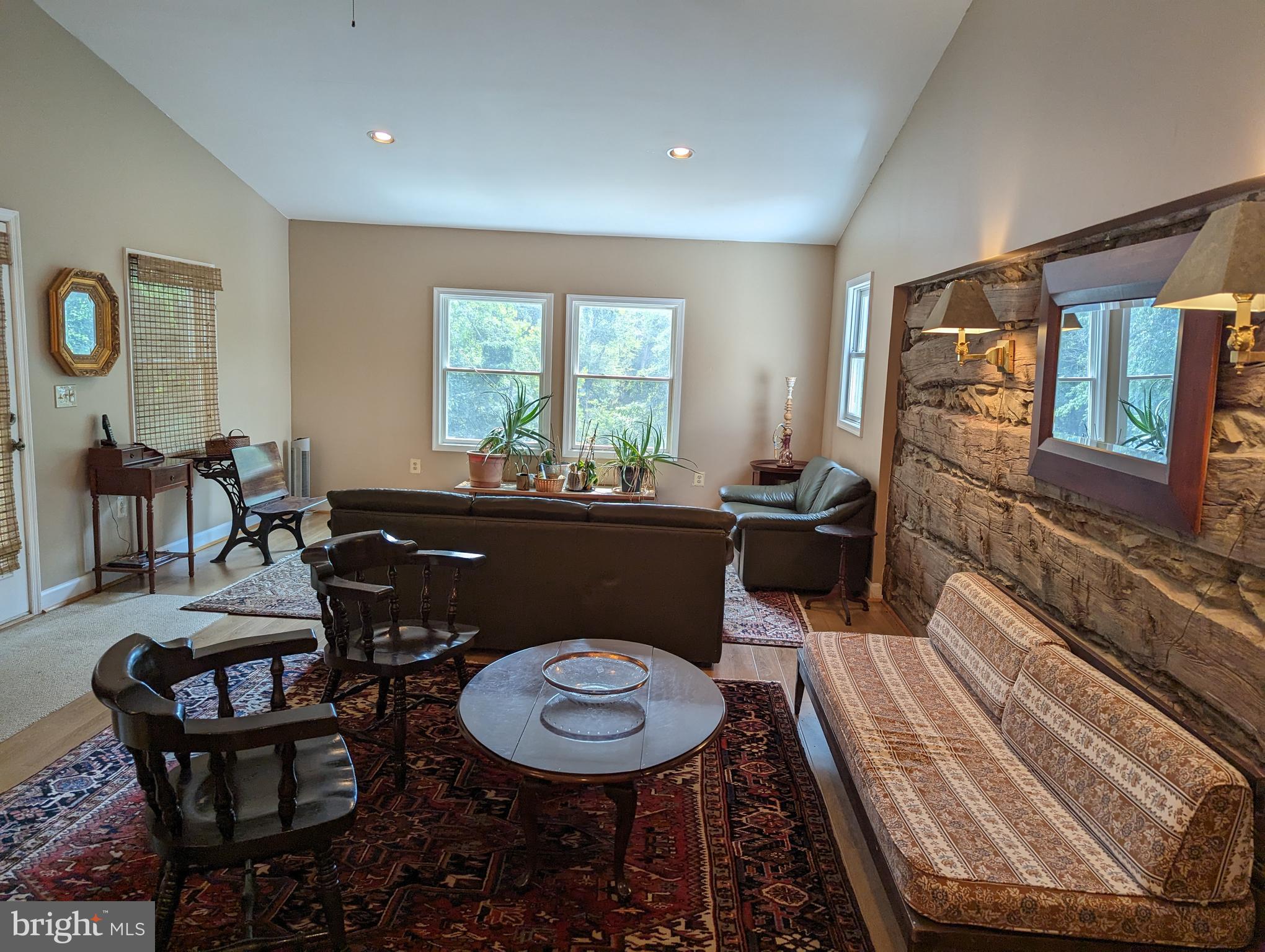 2834 East Boss Arnold Road Jefferson, MD 21755 - Photo 21 of 51 In-Law Suite