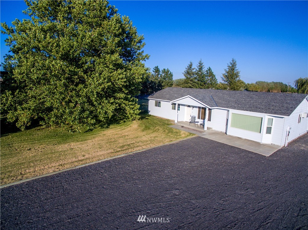 9671 Stonecrest Road Northeast Moses Lake, WA 98837 - Photo 2 of 24 Gallery Image 2