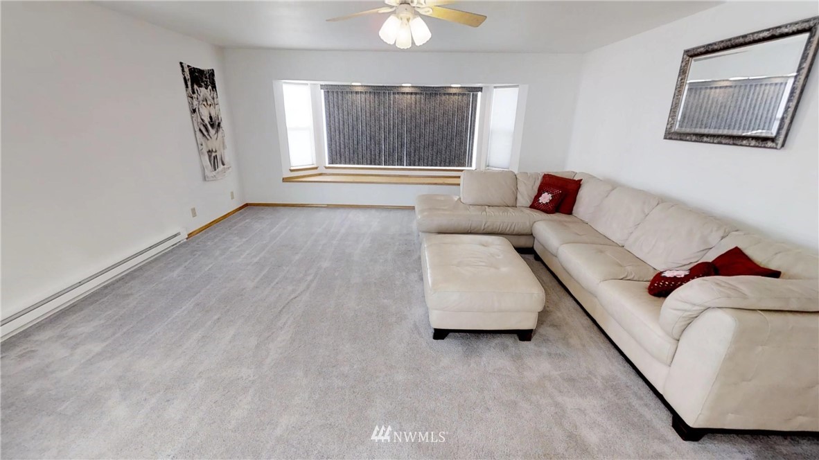 9671 Stonecrest Road Northeast Moses Lake, WA 98837 - Photo 17 of 24 Gallery Image 17