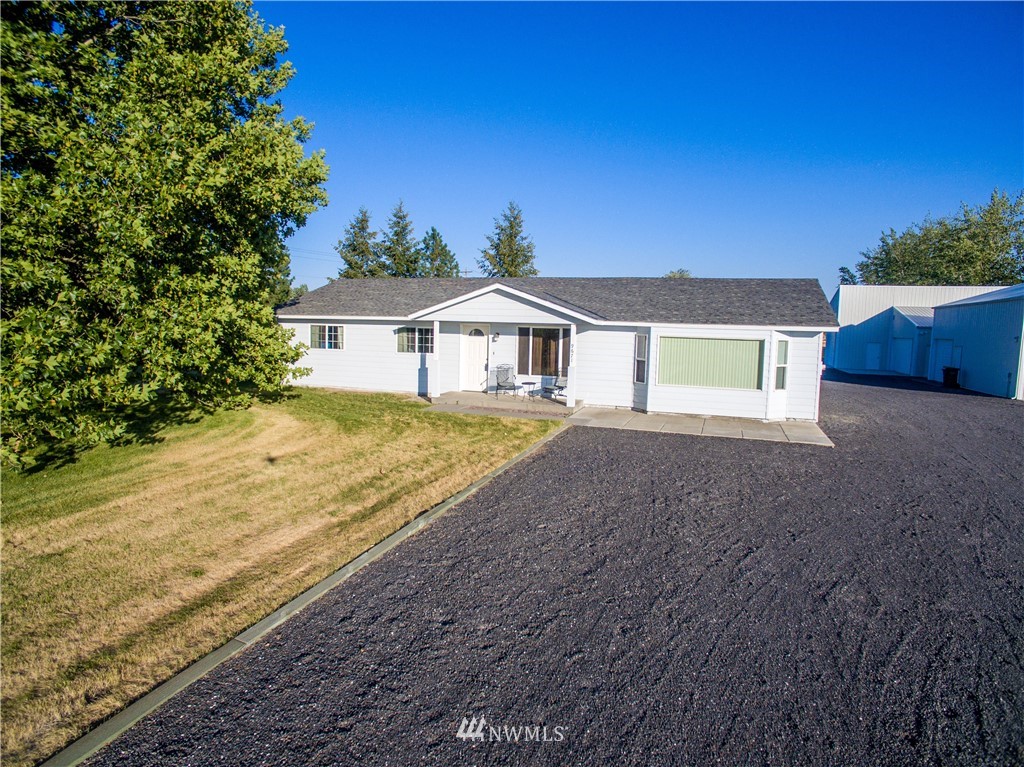 9671 Stonecrest Road Northeast Moses Lake, WA 98837 - Photo 3 of 24 Gallery Image 3