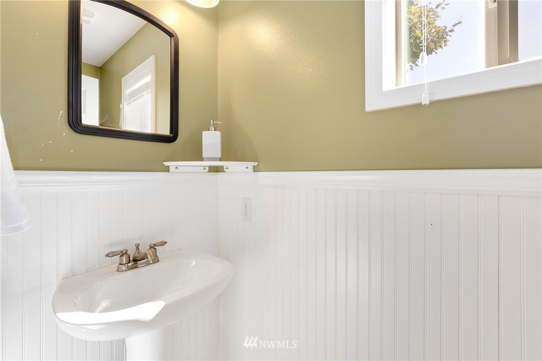 3825 154th Place Southeast Bothell, WA 98012 - Photo 6 of 25