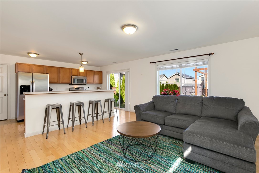 3825 154th Place Southeast Bothell, WA 98012 - Photo 7 of 25