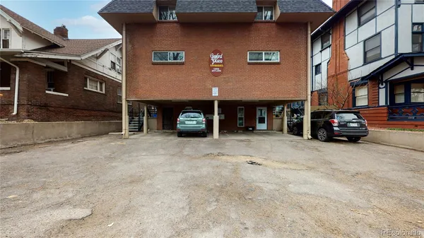 $2,235 | 1355 North Gaylord Street, Unit 2, Denver, CO 80206