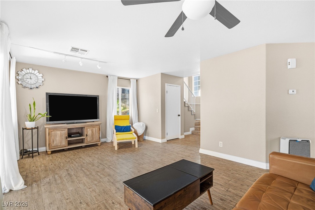 6374 Horizon Ridge Las Vegas, NV 89156 - Photo 10 of 39