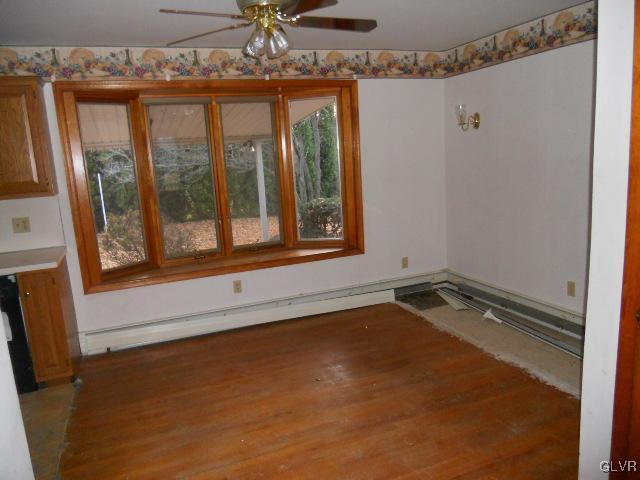 8229 Valley View Road Northampton, PA 18067 - Photo 3 of 11 Gallery Image 3