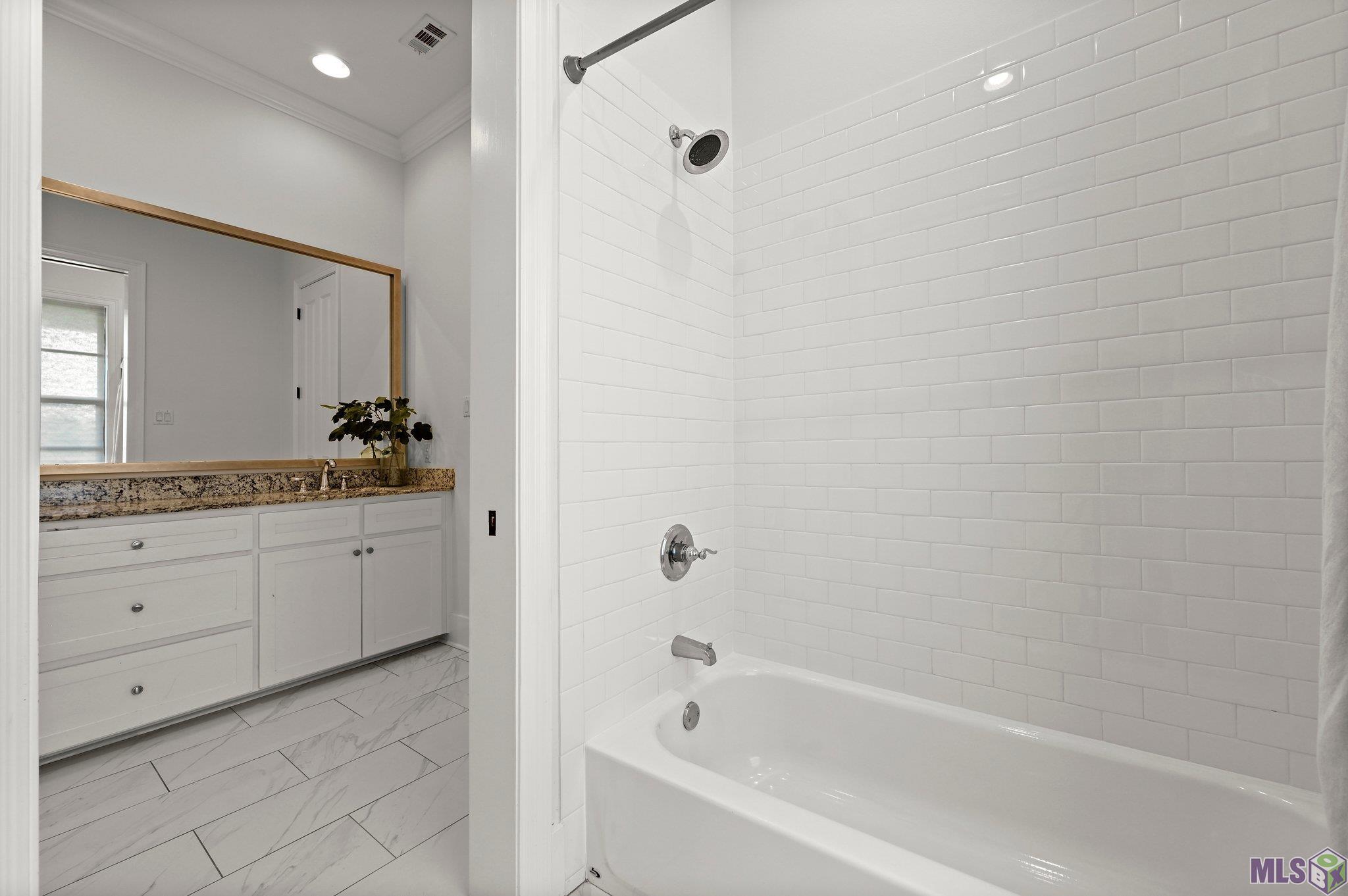 10715 Turning Leaf Drive Baton Rouge, LA 70810 - Photo 30 of 45