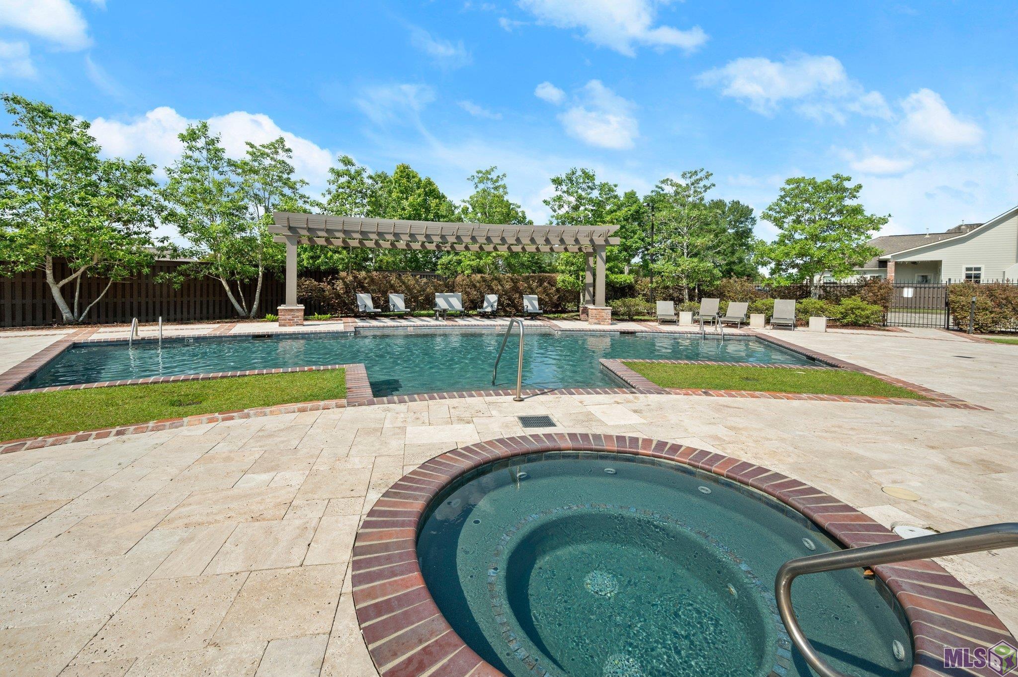 10715 Turning Leaf Drive Baton Rouge, LA 70810 - Photo 37 of 45