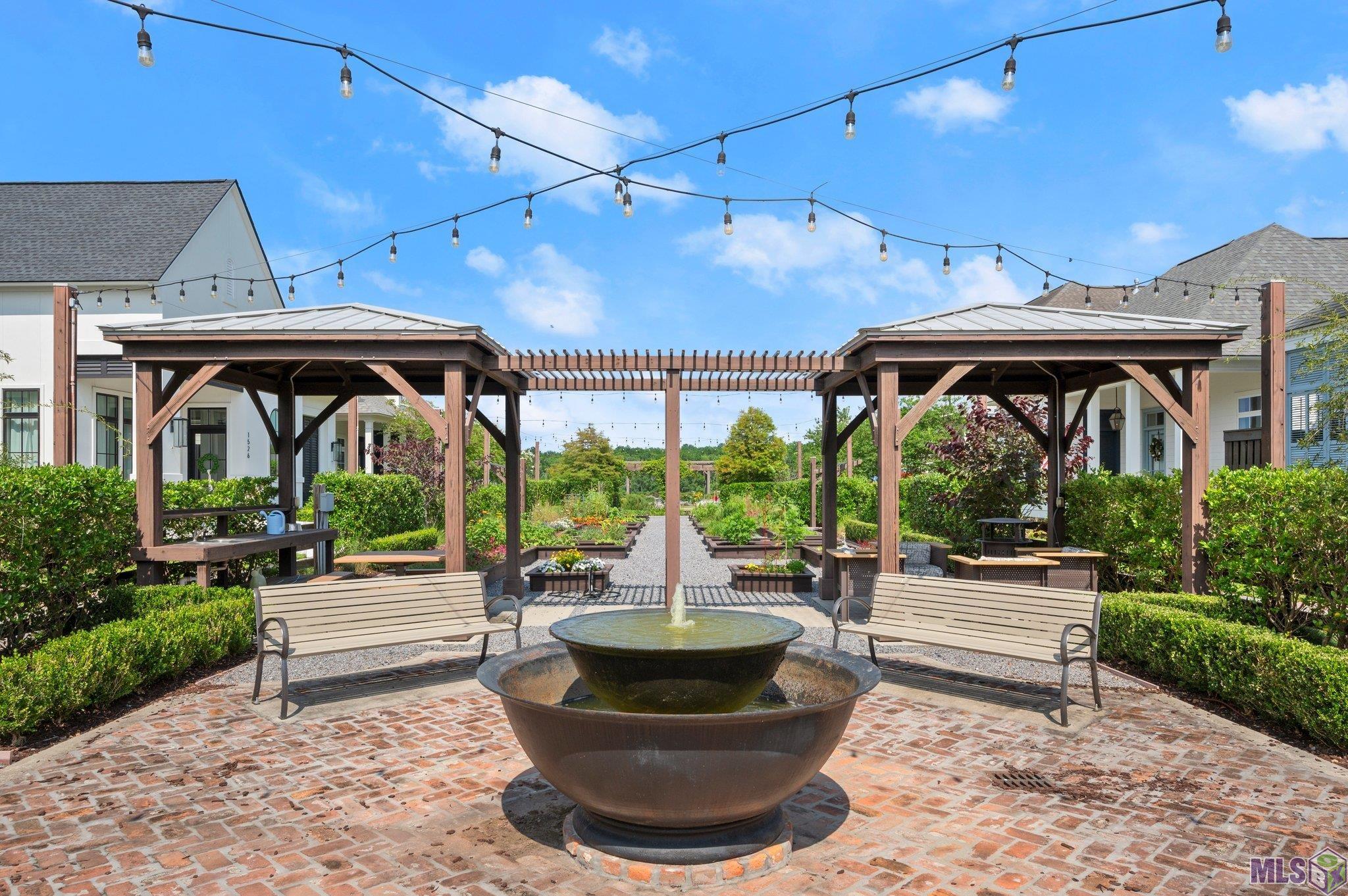 10715 Turning Leaf Drive Baton Rouge, LA 70810 - Photo 41 of 45