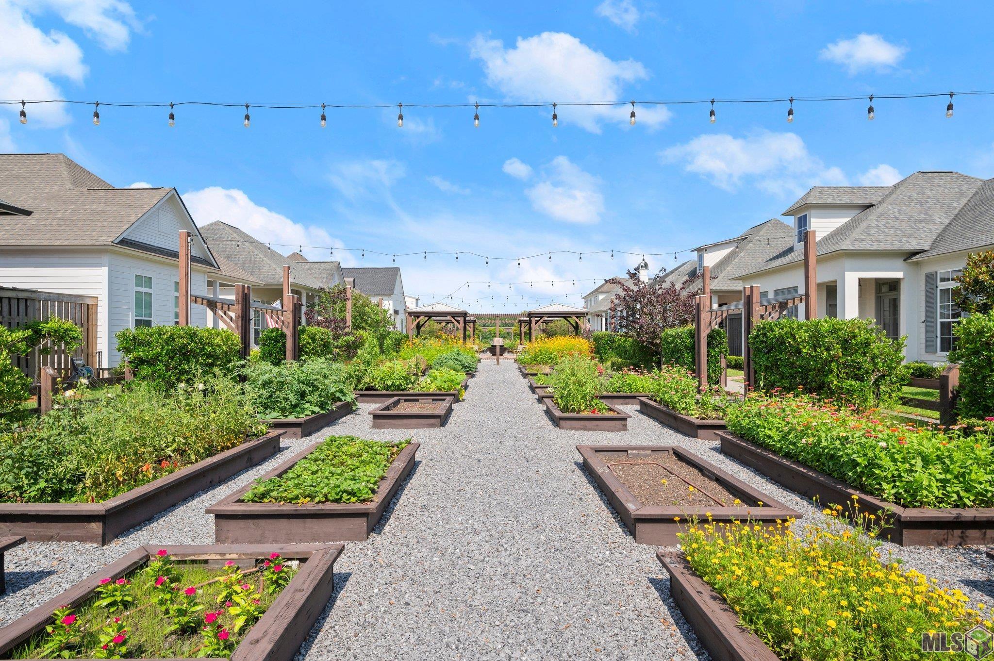 10715 Turning Leaf Drive Baton Rouge, LA 70810 - Photo 43 of 45