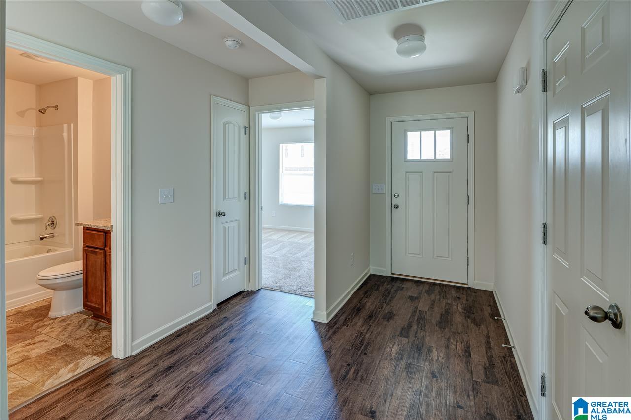 520 Chesser Reserve Way Chelsea, AL 35043 - Photo 3 of 33