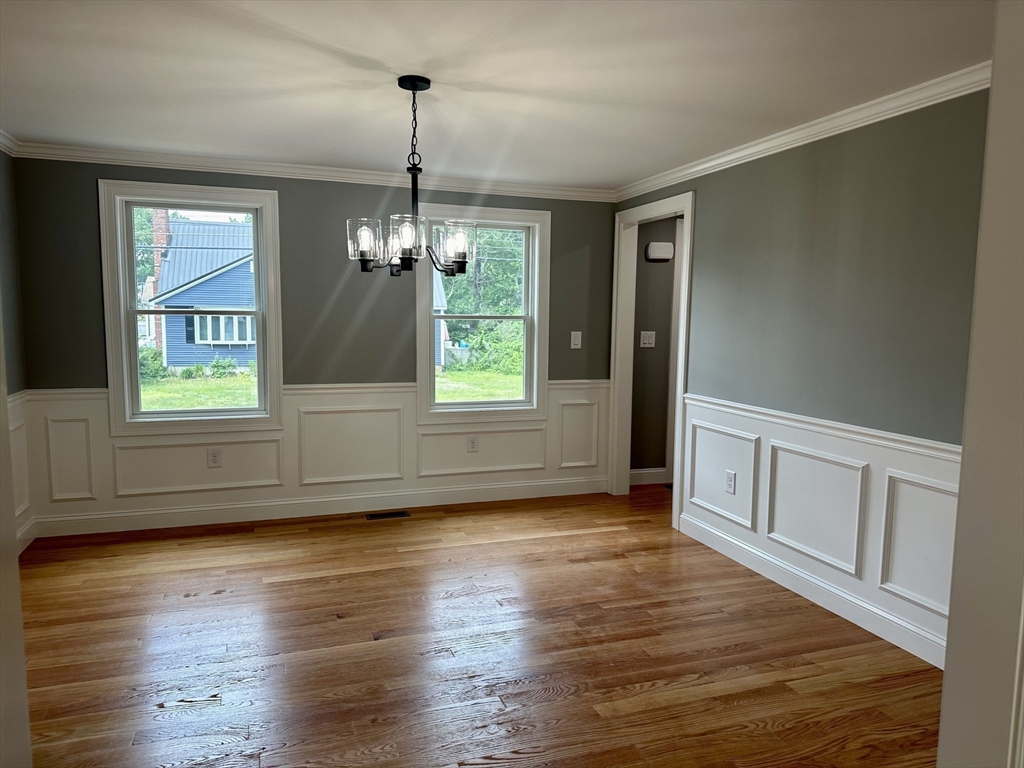 51 Bridle Road Billerica, MA 01821 - Photo 8 of 17 Gallery Image 8