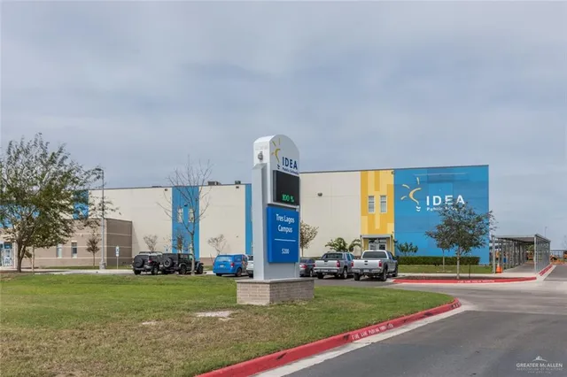 a front view of house with yard