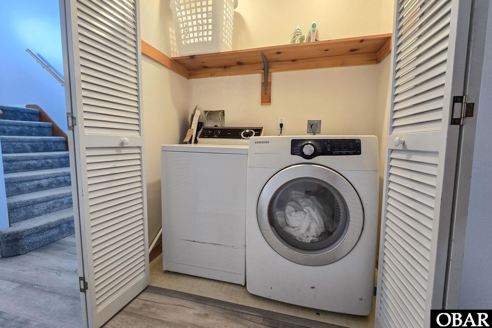 1037 Hampton Street Corolla, NC 27927 - Photo 21 of 34 Laundry