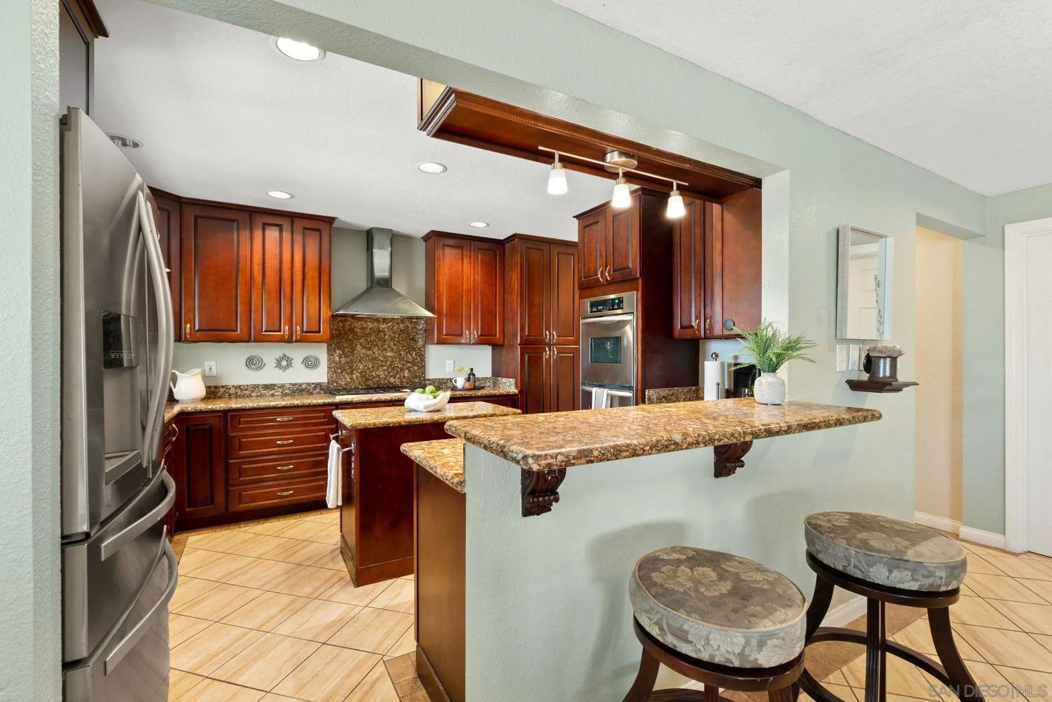 5492 Redding Road San Diego, CA 92115 - Photo 14 of 74