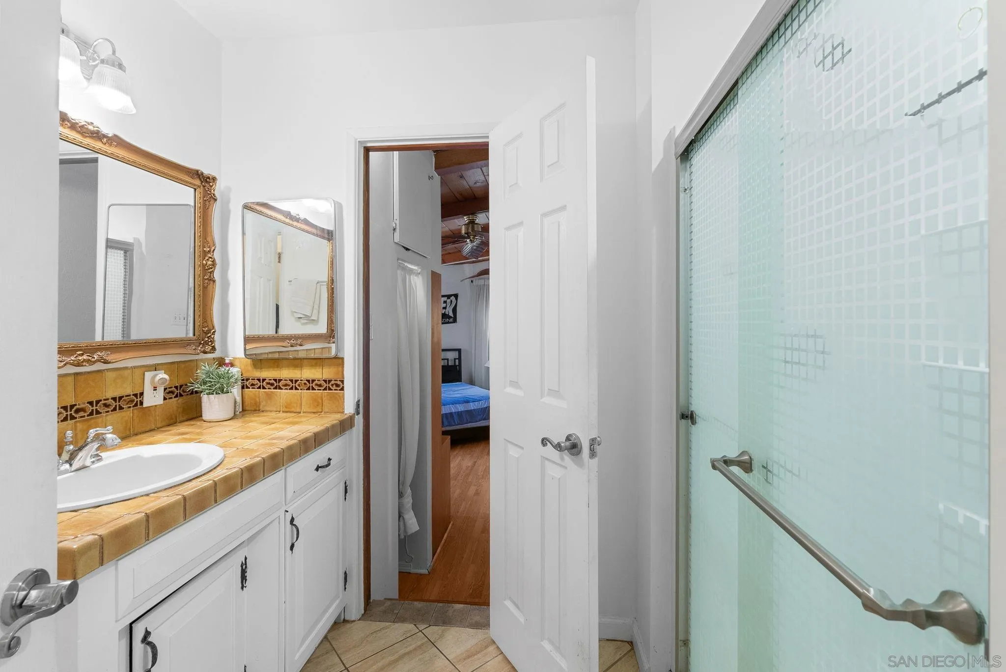 5492 Redding Road San Diego, CA 92115 - Photo 65 of 74