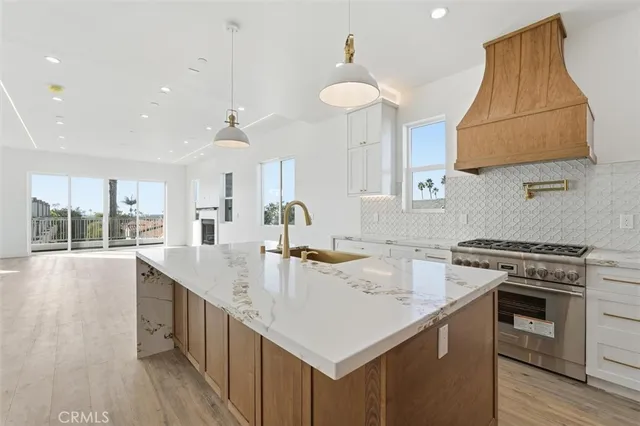 $3,199,000 | 617 North Irena Avenue, Unit C, Redondo Beach, CA 90277