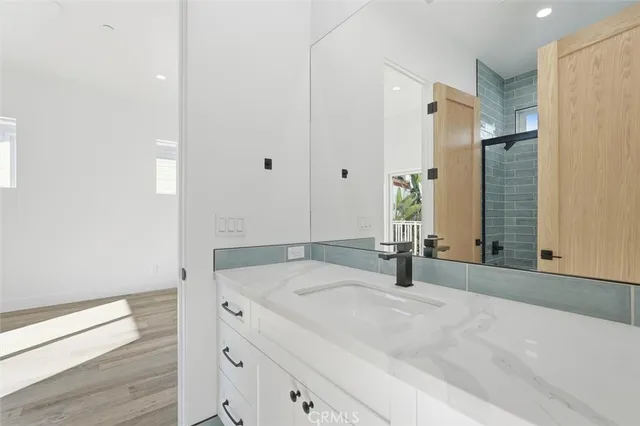 $3,199,000 | 617 North Irena Avenue, Unit C, Redondo Beach, CA 90277