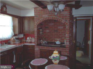 223 West Upper Ferry Road Trenton, NJ 08628 - Photo 2 of 6 Gallery Image 2