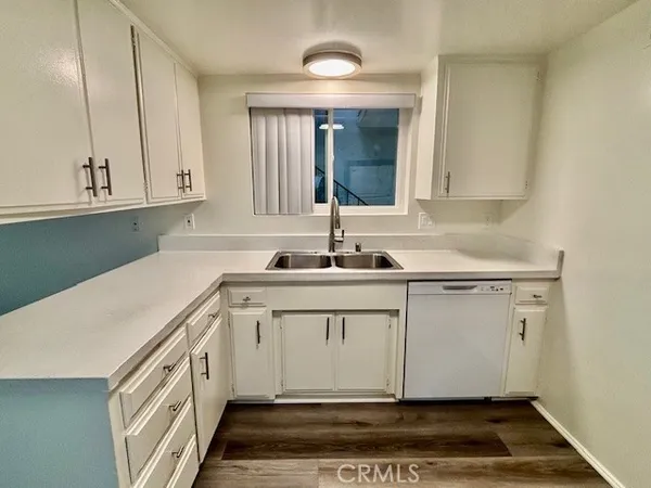 $2,895 | 16531 Alliance Avenue, Unit 1, Tustin, CA 92780