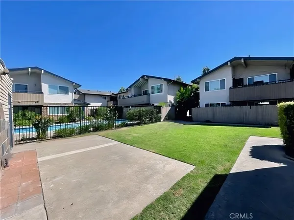 $2,895 | 16531 Alliance Avenue, Unit 1, Tustin, CA 92780