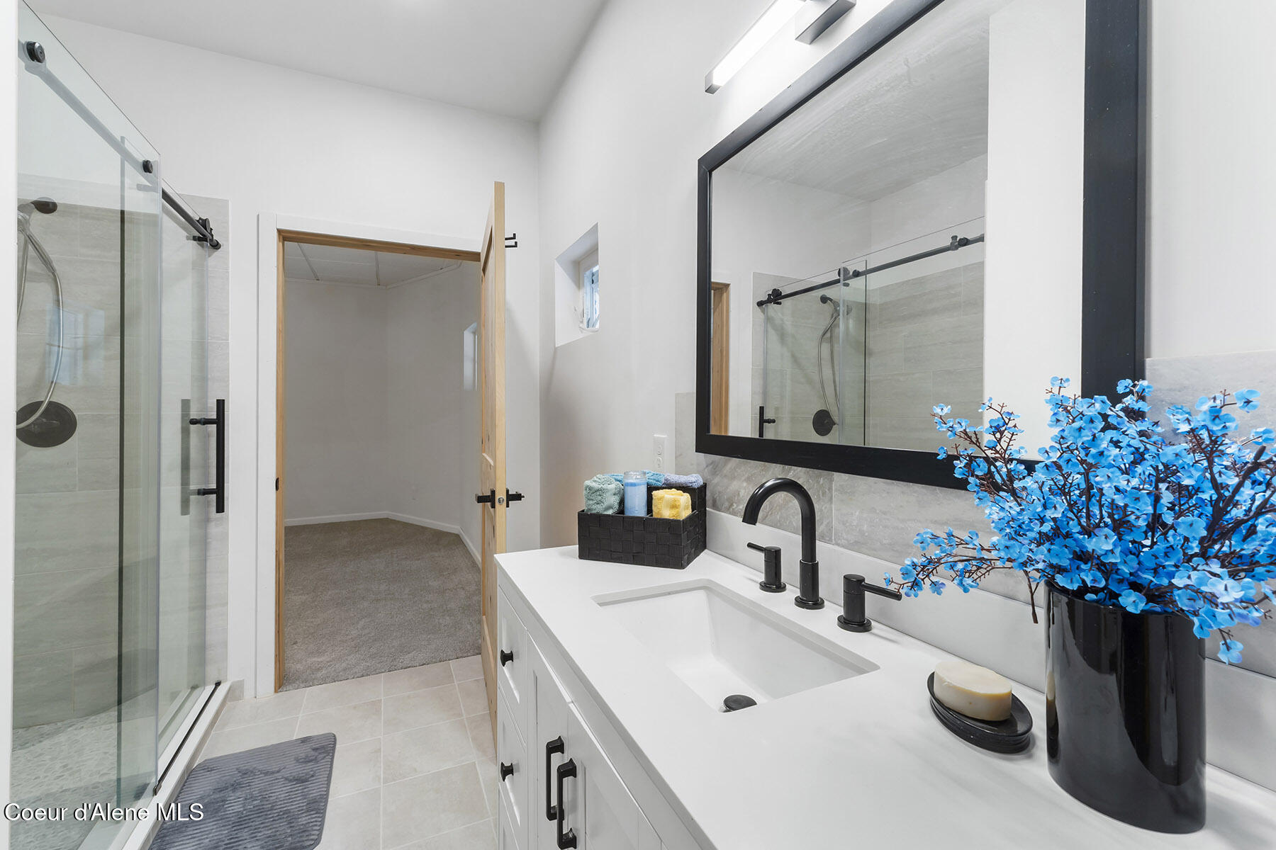 554 Homestead Hollow Road Careywood, ID 83809 - Photo 25 of 65 Master Bathroom