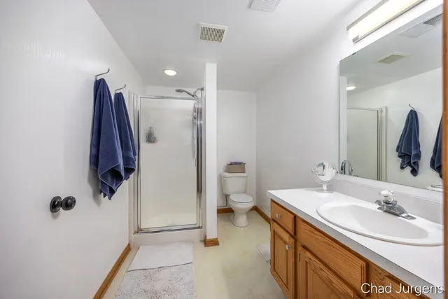 $275,000 | 2885 Hidden View Drive Southeast, Caledonia, MI 49316