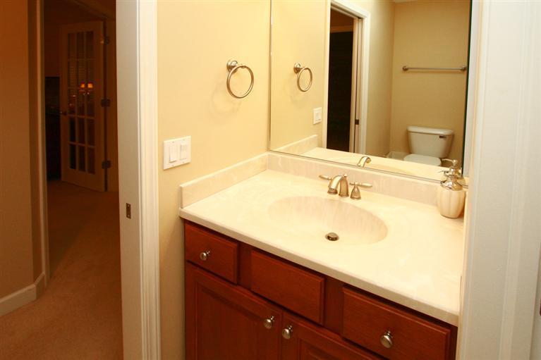 186 Round Hill Road, Unit 14 Kalamazoo, MI 49009 - Photo 13 of 19 Additional Photo