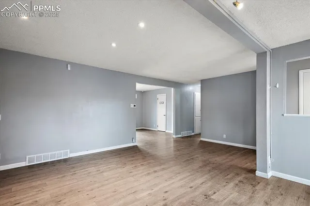 $390,000 | 817 Grand Boulevard, Colorado Springs, CO 80911