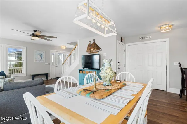 $1,029,000 | 436 Ocean Boulevard West, Holden Beach, NC 28462