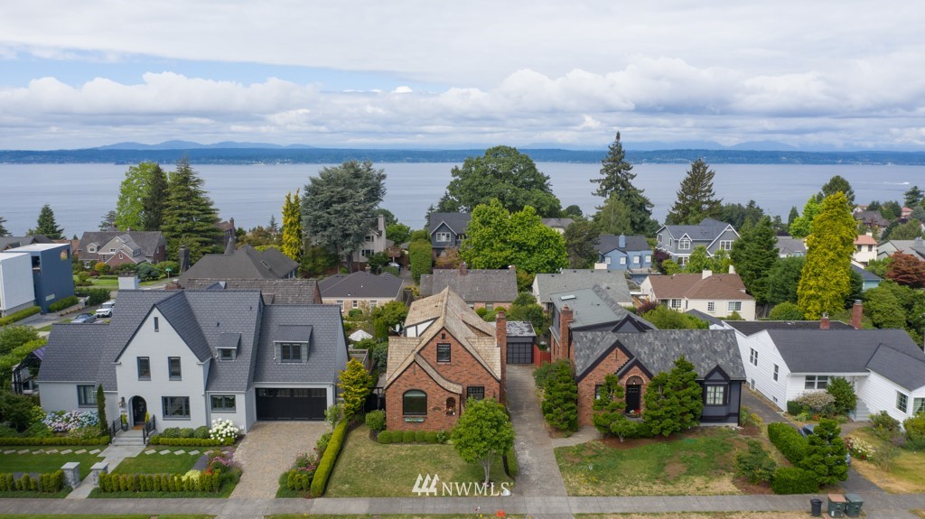 3011 West Viewmont Way West Seattle, WA 98199 - Photo 27 of 28 an aerial view of multiple houses