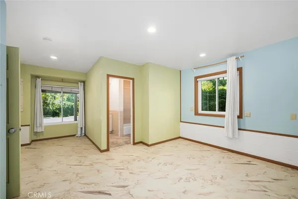 $859,900 | 220 D Street, Ramona, CA 92065