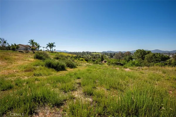 $859,900 | 220 D Street, Ramona, CA 92065