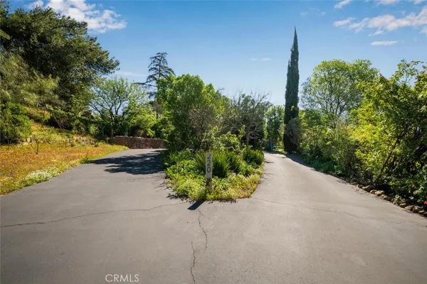 $859,900 | 220 D Street, Ramona, CA 92065