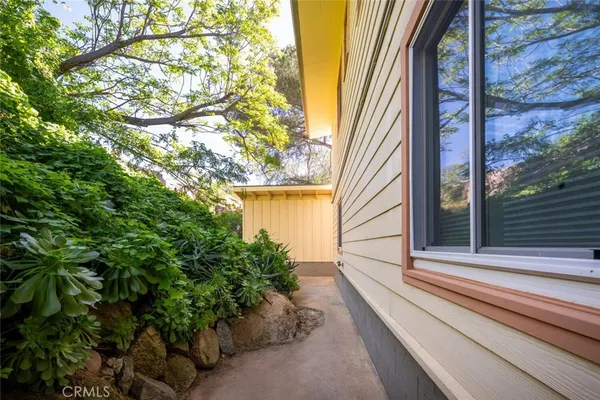 $859,900 | 220 D Street, Ramona, CA 92065