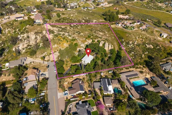 $839,000 | 220 D Street, Ramona, CA 92065