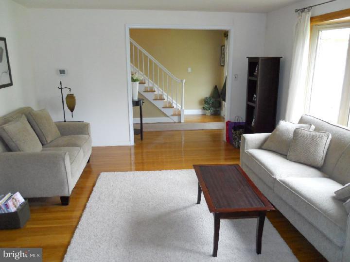 7 Millbridge Road Clementon, NJ 08021 - Photo 2 of 25
