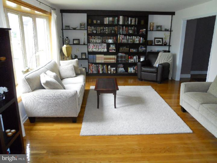 7 Millbridge Road Clementon, NJ 08021 - Photo 3 of 25