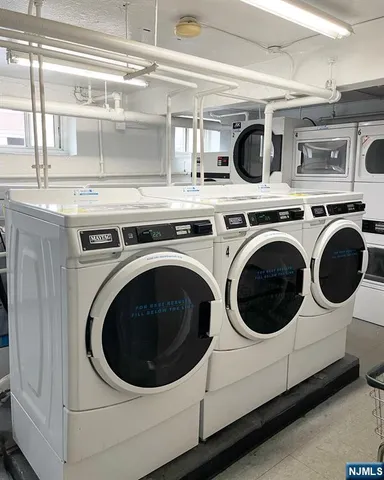 $2,550 | 2205 North Central Road, Unit 3D, Fort Lee, NJ 07024