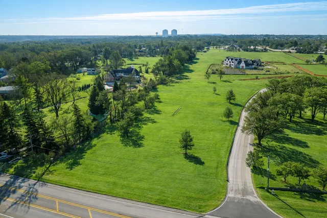 $949,000 | 23W731 Hobson Road, Naperville, IL 60540