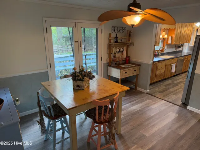 $383,500 | 101 Hughes Lane, New Bern, NC 28560