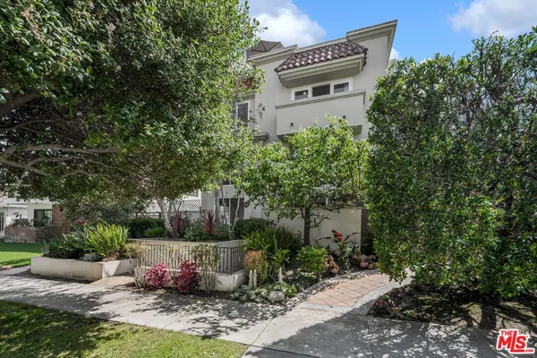 $2,195,000 | Undisclosed Address, Santa Monica, CA 90402
