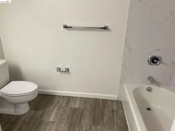 $438,500 | 988 Franklin Street, Unit 601, Oakland, CA 94607